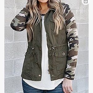 Casual Sleeveless Lightweight Drawstring Botton Zip up Vest with Pockets